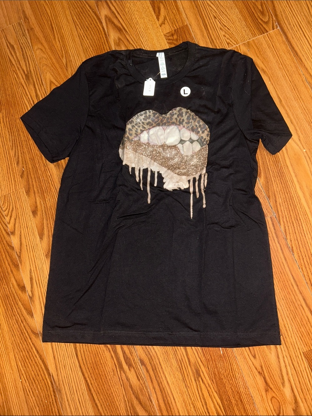 Black Graphic Lip Print Tee